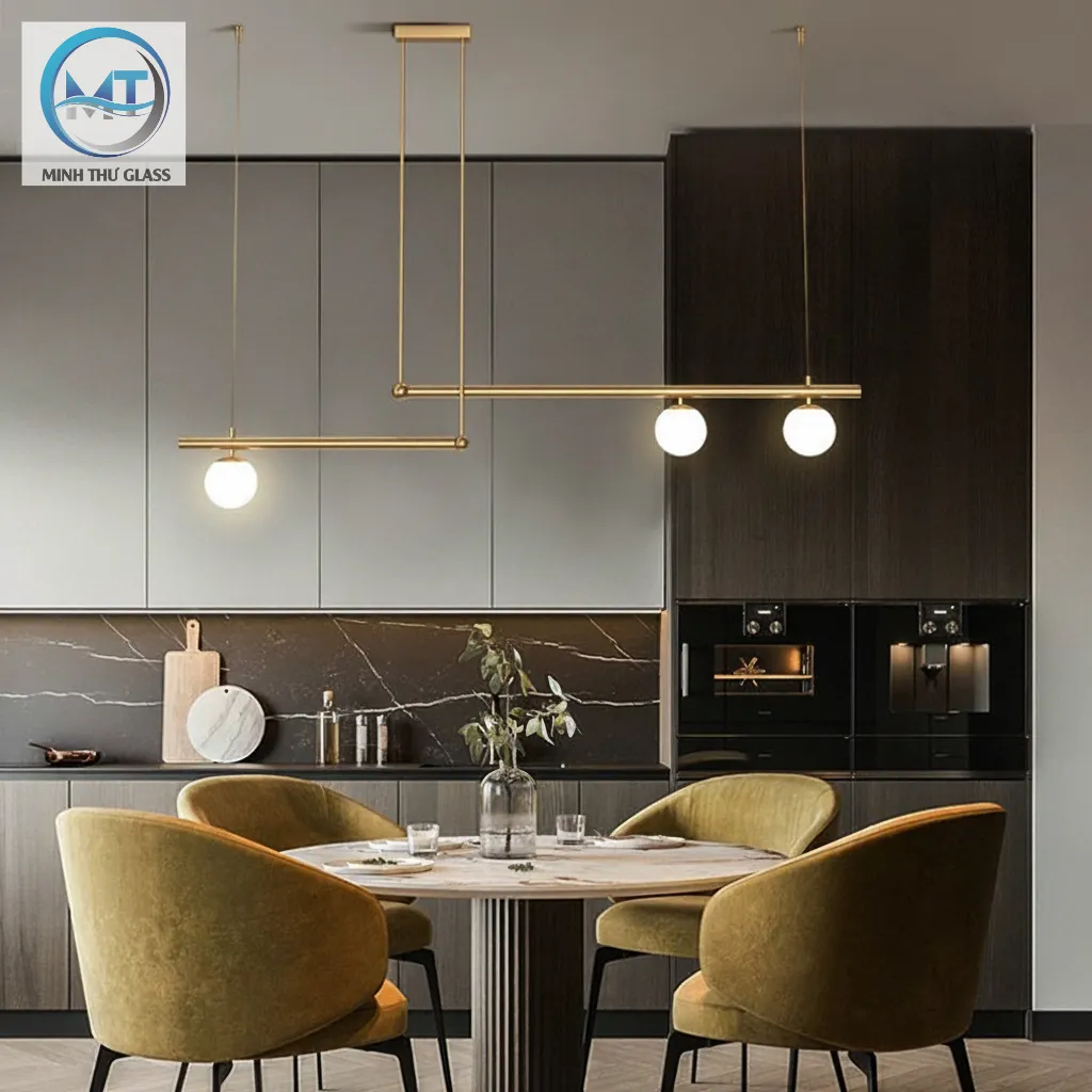 Đèn thả trần với chi tiết kính tăng vẻ lung linh