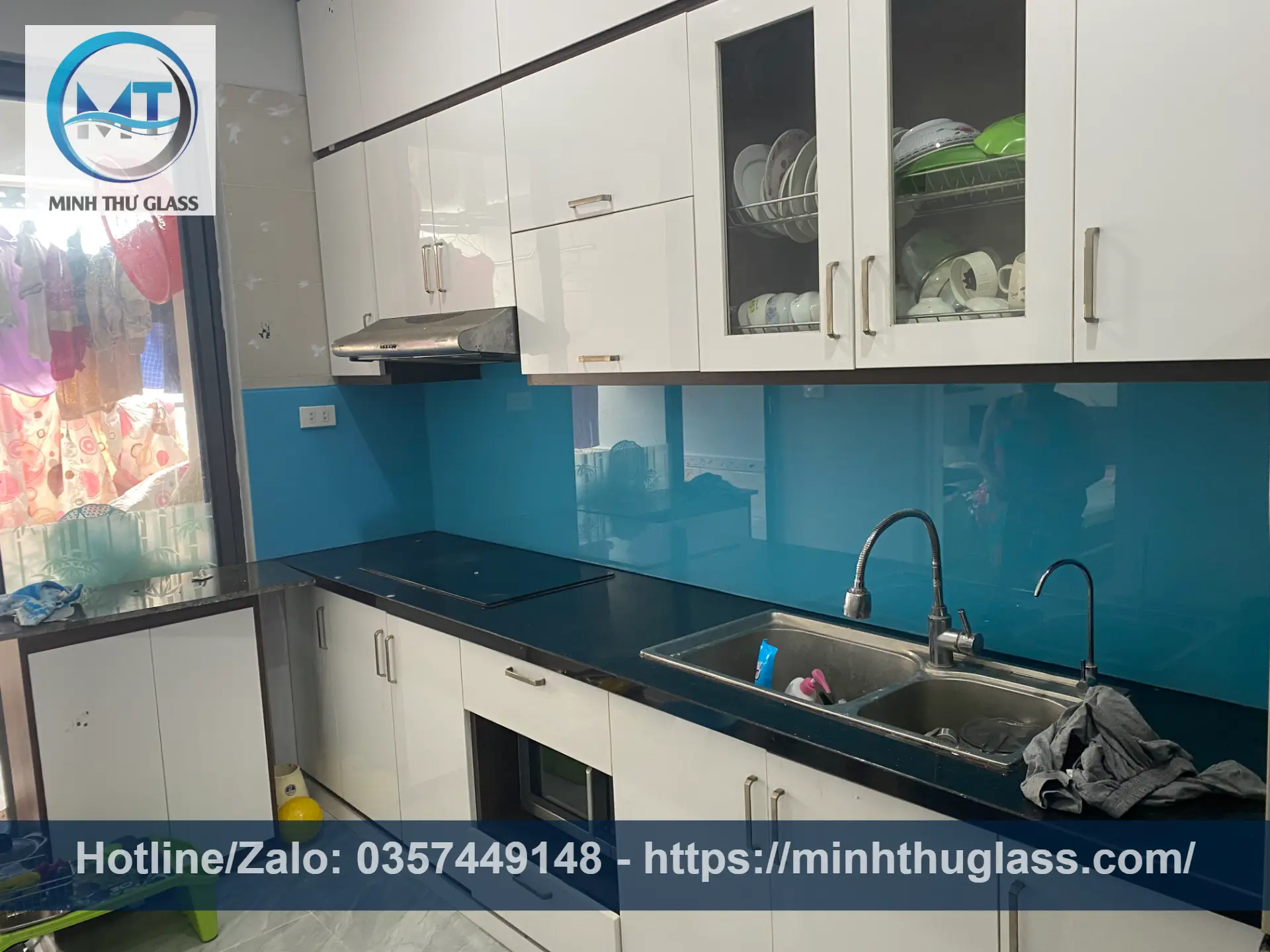 Công trình kính ốp bếp thực tế tại Minh Thư Glass 5