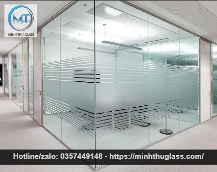 Vách ngăn kính cường lực cho phòng họp