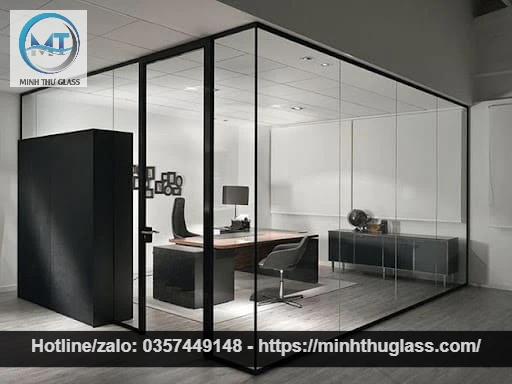 Vách ngăn kính khung nhôm văn phòng